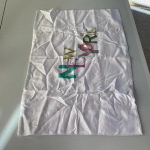 100% cotton "New York" Pillow Case